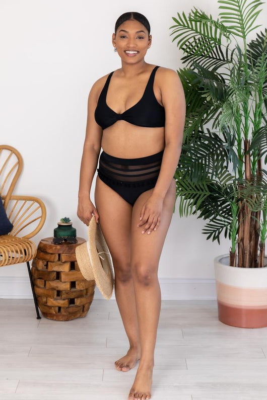 Capture Your Heart Black Bikini Top