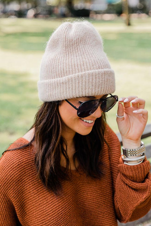 LIVING MY BEST STYLE X PINK LILY Porter Street Eyelash Beige Beanie