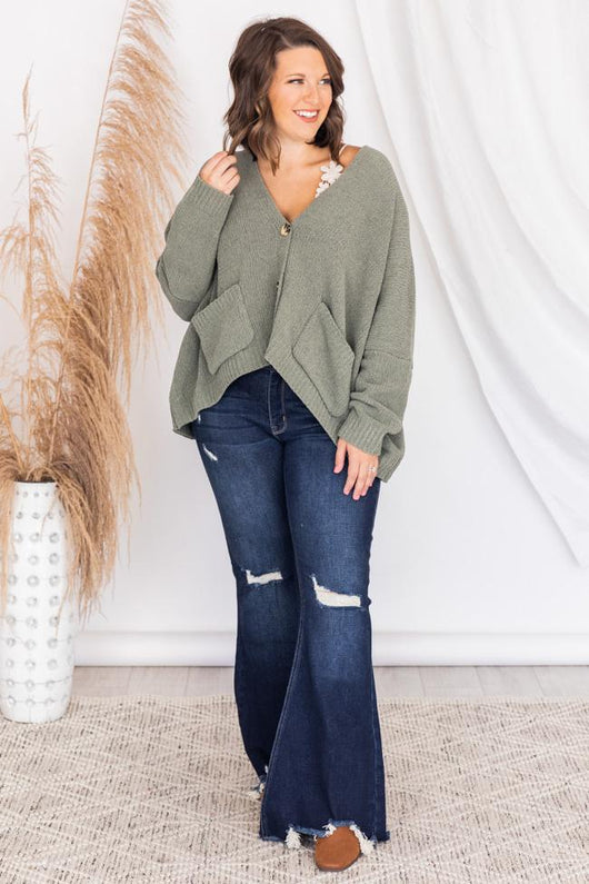 Style Queen Sage Chenille Oversized Cardigan