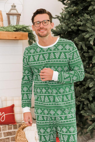 Right Timing Men's Green Tree Print Pajama Top