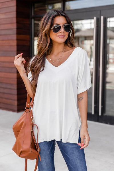 Everyday Classic V-Neck Basic Tee