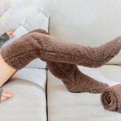 CozyCloud™ Over-the-Knee Socks – Your Winter Comfort Essential