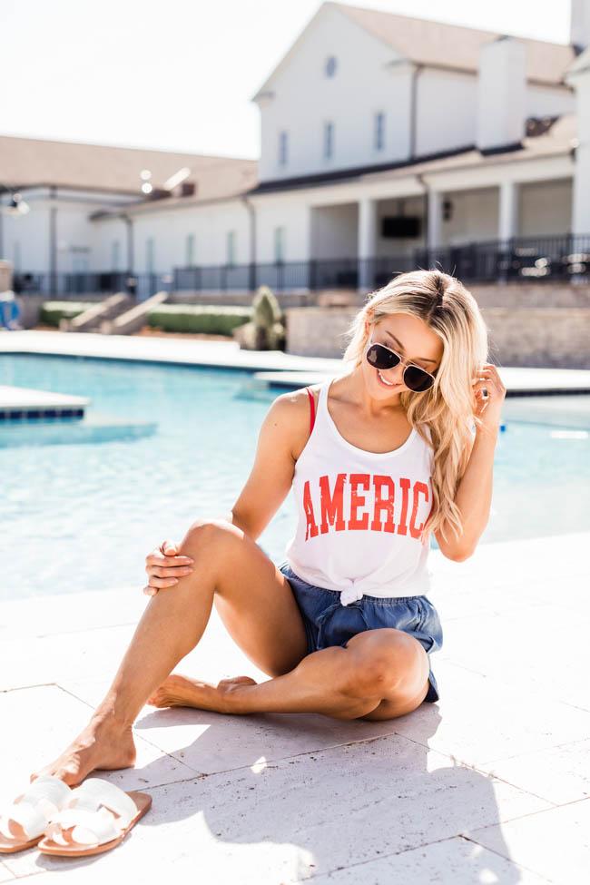 America Distressed Red Graphic White Tank